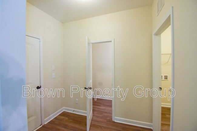 Building Photo - 76 Lumina Ct