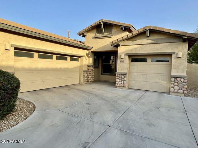 Building Photo - 15569 W Montecito Ave