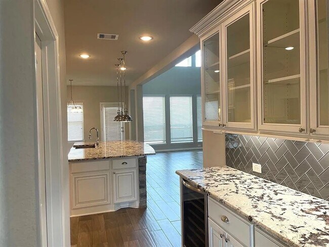 Building Photo - 12714 Fall Lott Dr