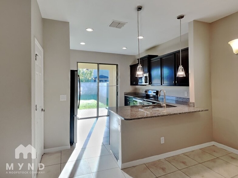 Building Photo - 1513 Gadsden Point Pl