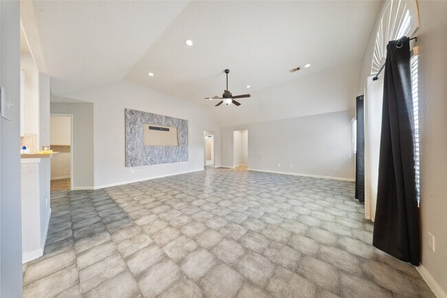 Building Photo - 17911 Egret Lake Way
