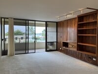 Building Photo - 6770 Hawaii Kai Dr