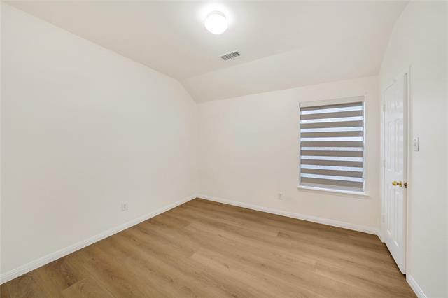 Building Photo - 2509 N Brook Dr