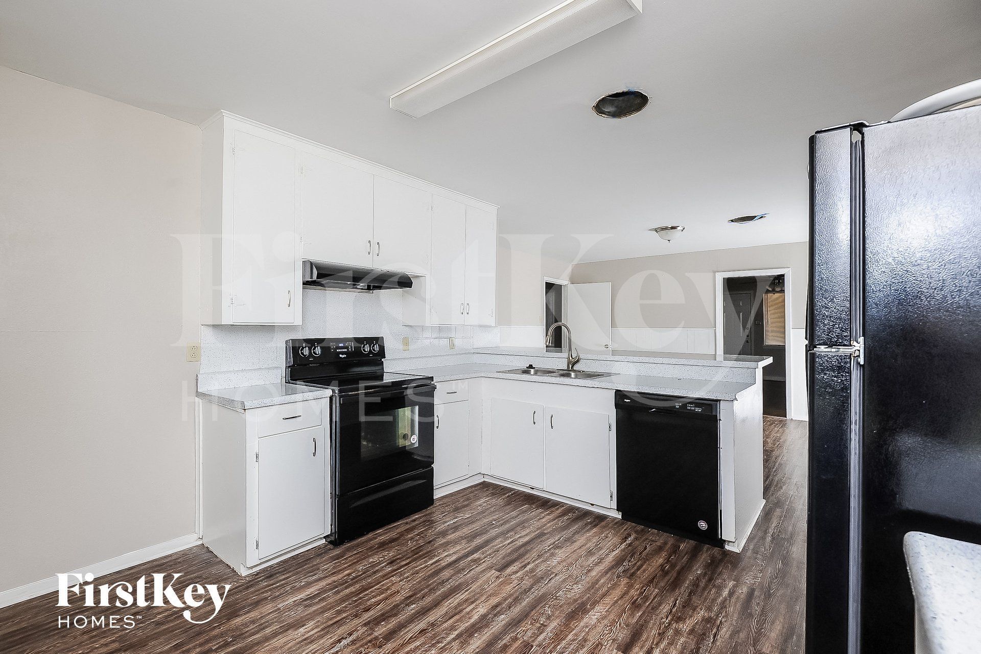 Building Photo - 1029 Usher St