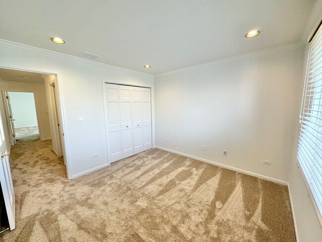 Building Photo - 224 Charlotte Pl