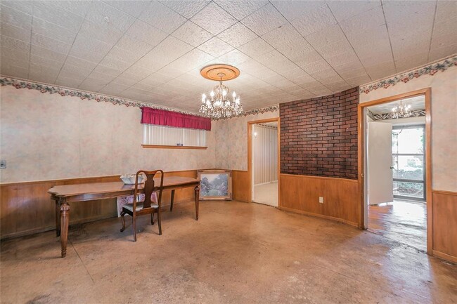Building Photo - 4341 Kolloch Dr