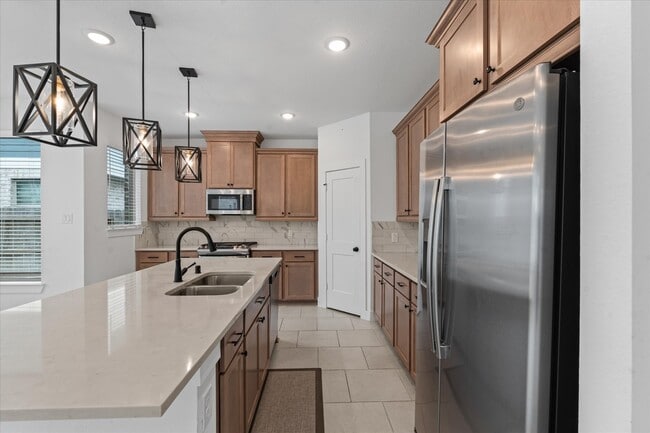 Building Photo - 23831 Oriole Vly Trl