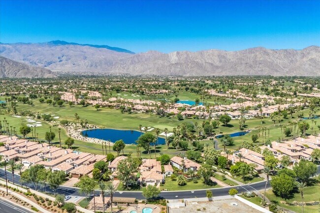 Building Photo - 79953 Rancho La Quinta Dr