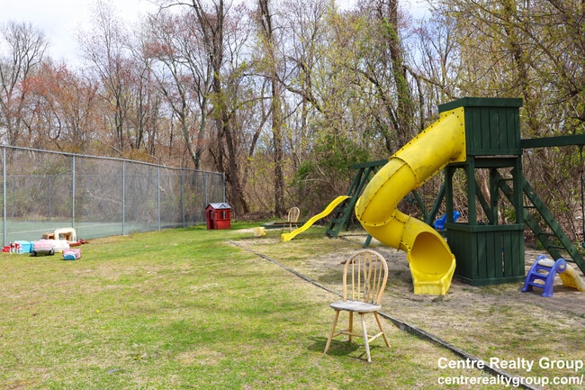 Building Photo - 33 Westgate Rd