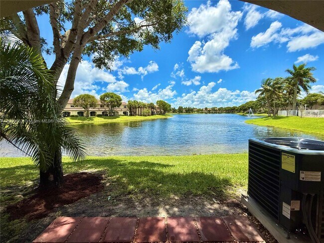 Building Photo - 8380 SW 25th Ct