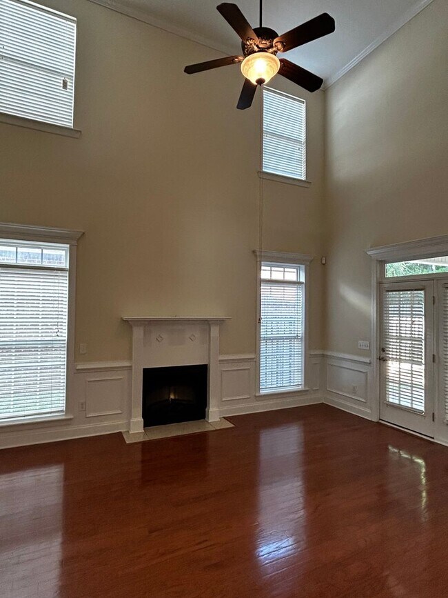 Building Photo - 2500 Grier Cir