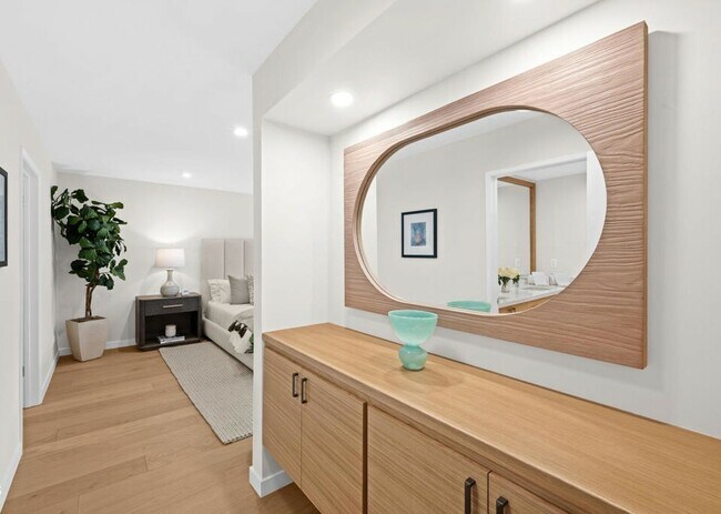 Building Photo - 1388 Ala Moana Blvd