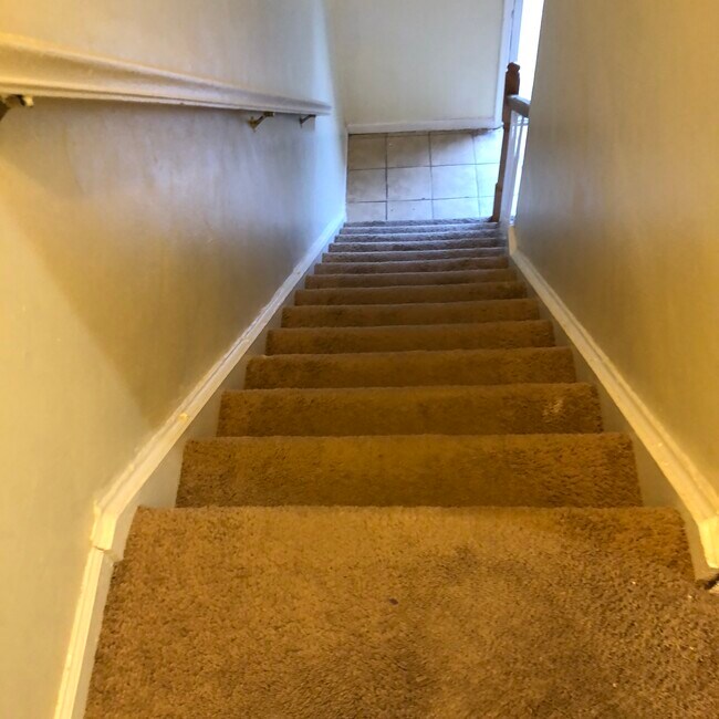 Building Photo - 3247 Saxon Pl