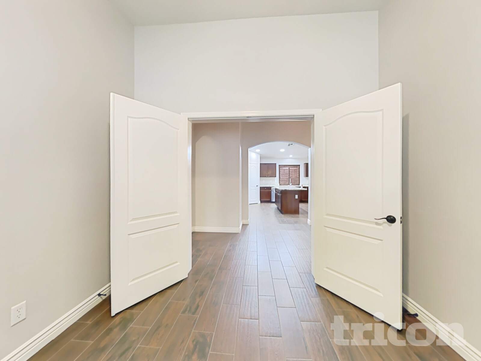 Building Photo - 4227 S 104th Ave