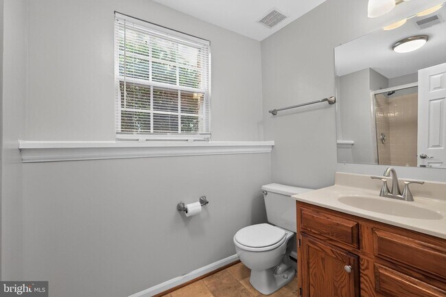 Building Photo - 20944 Rootstown Terrace