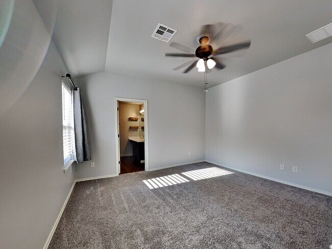 Building Photo - 11108 NW 99th St