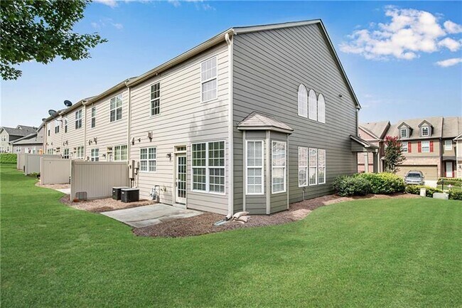 Building Photo - 2405 Sardis Chase Ct