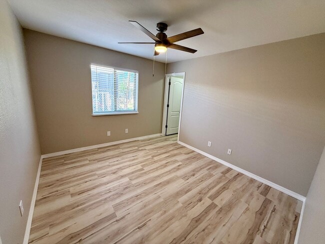 Building Photo - Beautifully Updated 3 Bedroom, 2 Bathroom ...