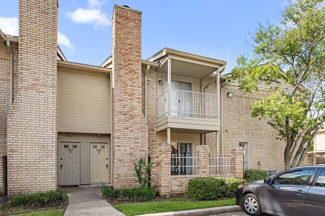 Building Photo - 1515 Sandy Springs Rd