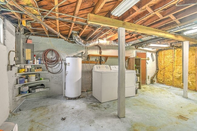 Building Photo - Charming 2BR House in Kingsport