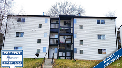 Building Photo - $1050 | 2 Bedroom, 1 Bathroom Ground Floor...