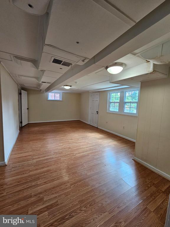 Building Photo - 626 N George Mason Dr