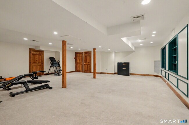 Building Photo - 206 Dudley Rd