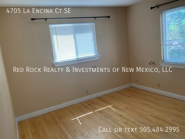 Building Photo - 4705 La Encina Ct SE