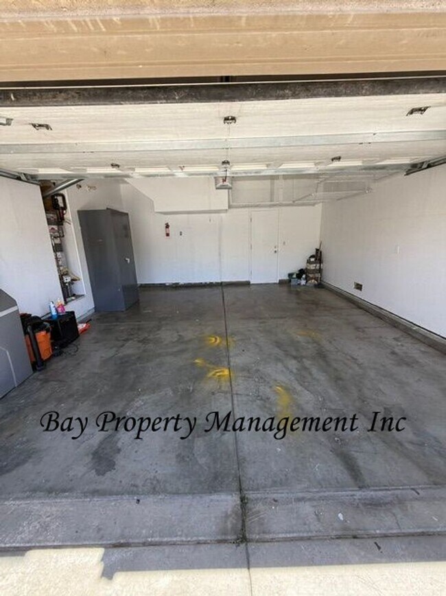 Building Photo - 380 Barolo Cir
