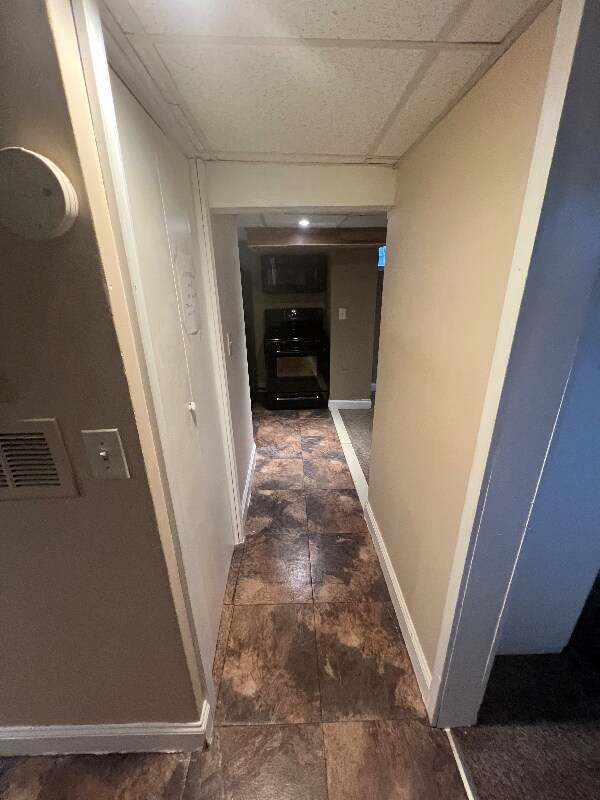 Building Photo - 51 Laverack Ave