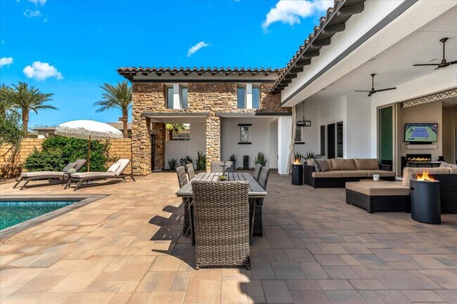 Building Photo - 54770 Cavalcade Ct