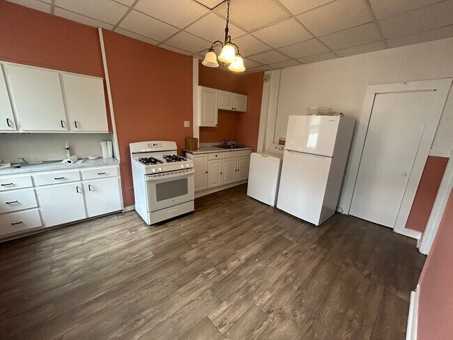 Building Photo - 55 P St