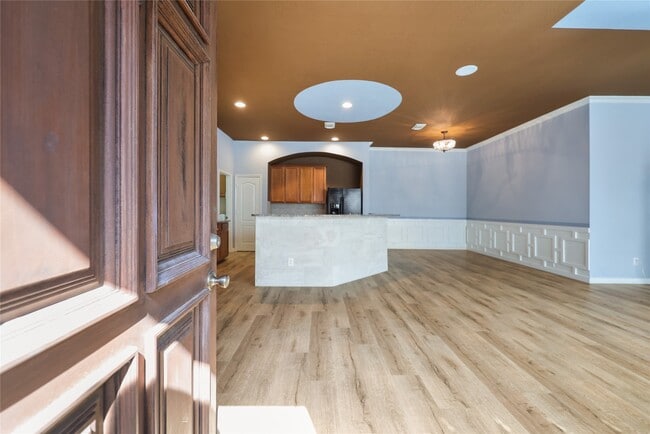 Building Photo - 17303 Brookhollow Ct Dr