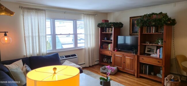 Building Photo - 301 Sixth Ave