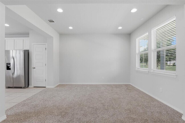 Building Photo - 2129 Pecan Island Dr