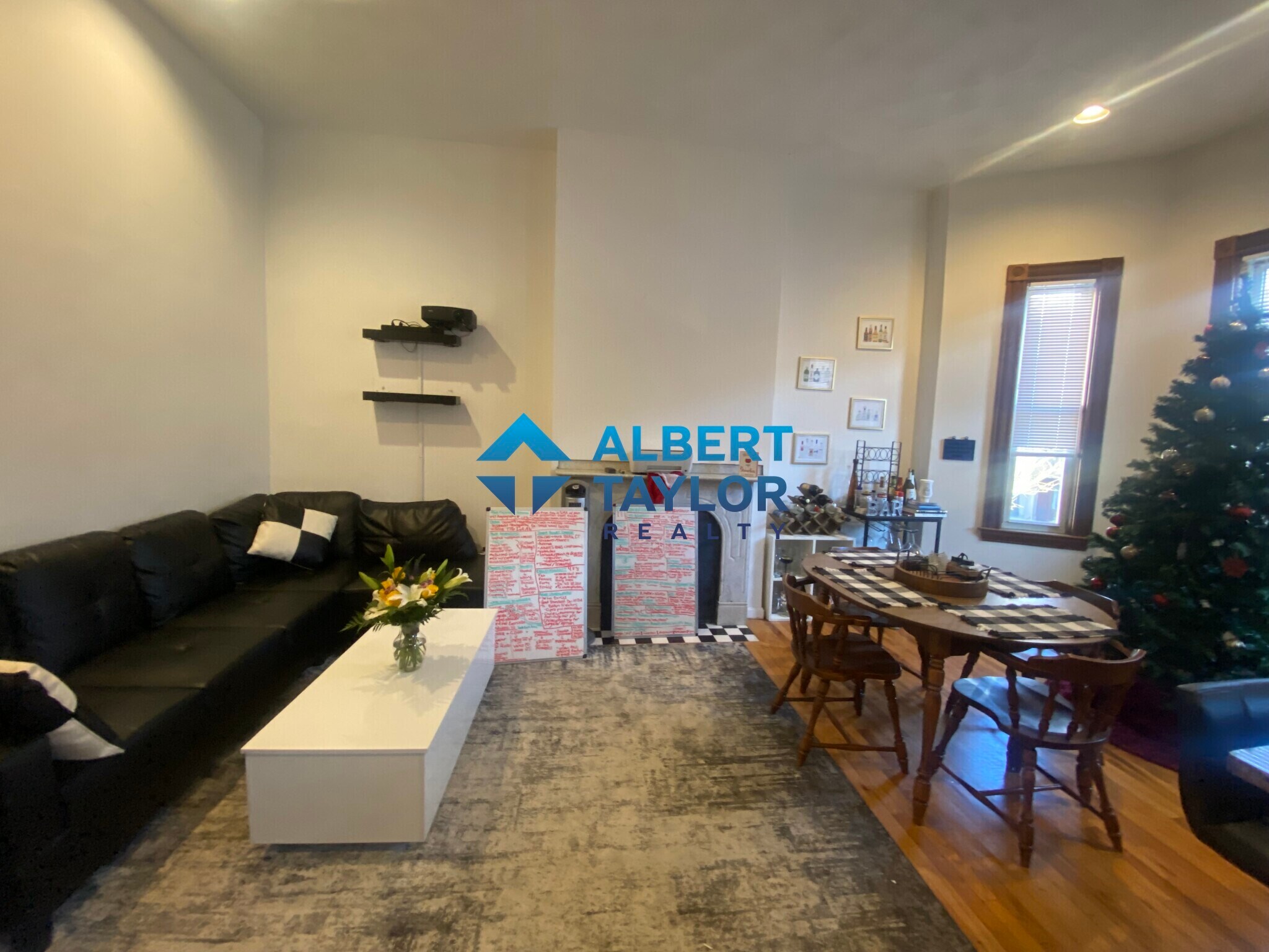 Building Photo - 14 Wigglesworth St