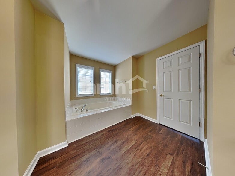 Building Photo - 2737 Autumn Bluff Way