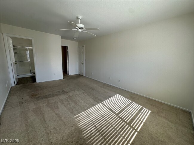 Building Photo - 1634 Coyote Run Dr