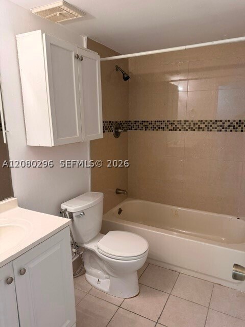 Building Photo - 8670 NW 6th Ln