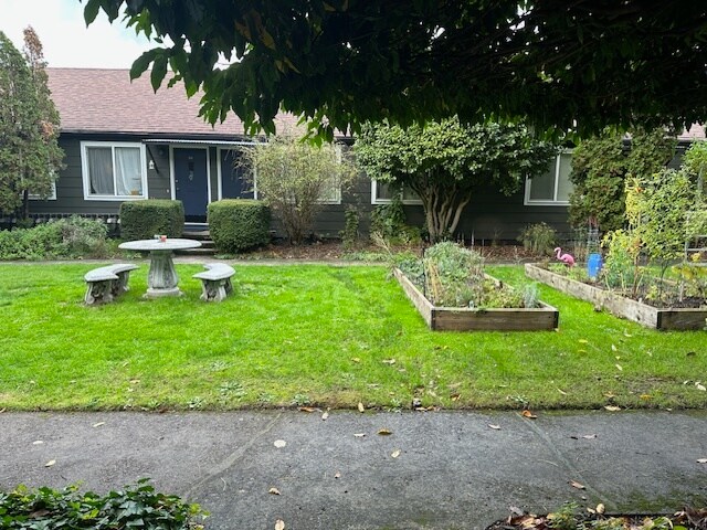 Primary Photo - 350 NE 60th Ave