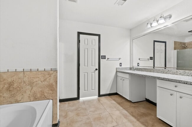 Building Photo - 11742 Green Coral Drive