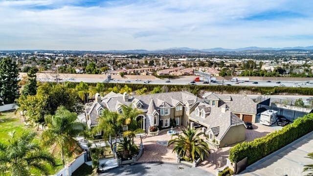 Building Photo - 151 Toby Ln