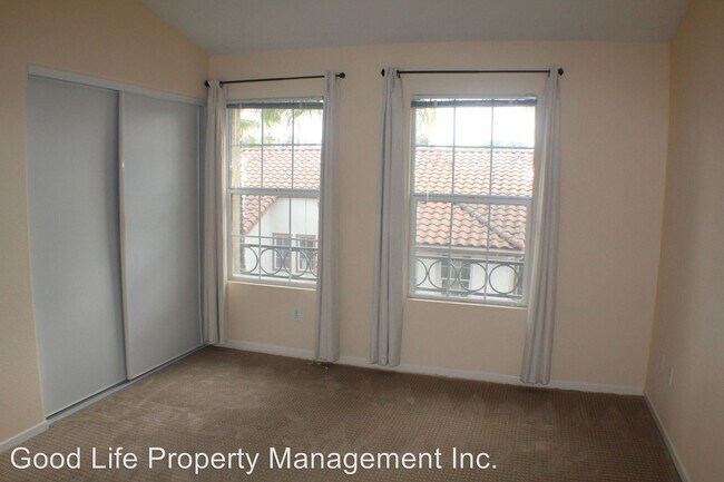 Building Photo - 10292 Wateridge Cir