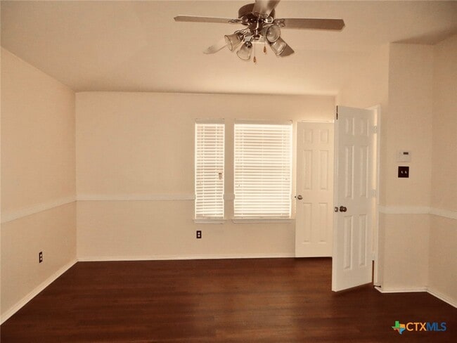 Building Photo - 5204 Lions Gate Ln