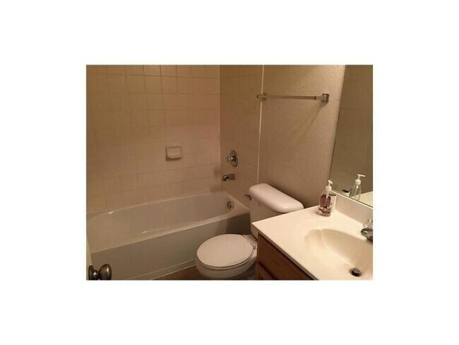 Building Photo - 14237 Desert Stone Dr