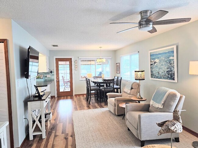 Building Photo - Waterfront 2 Bedroom, 2 Bath Stilt Home with Dock