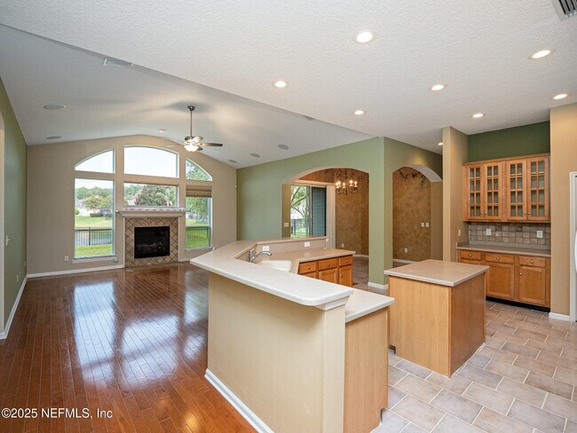 Building Photo - 1228 Loch Tanna Loop