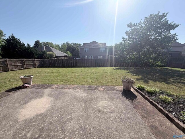 Building Photo - 110 Autumn Haven Ln