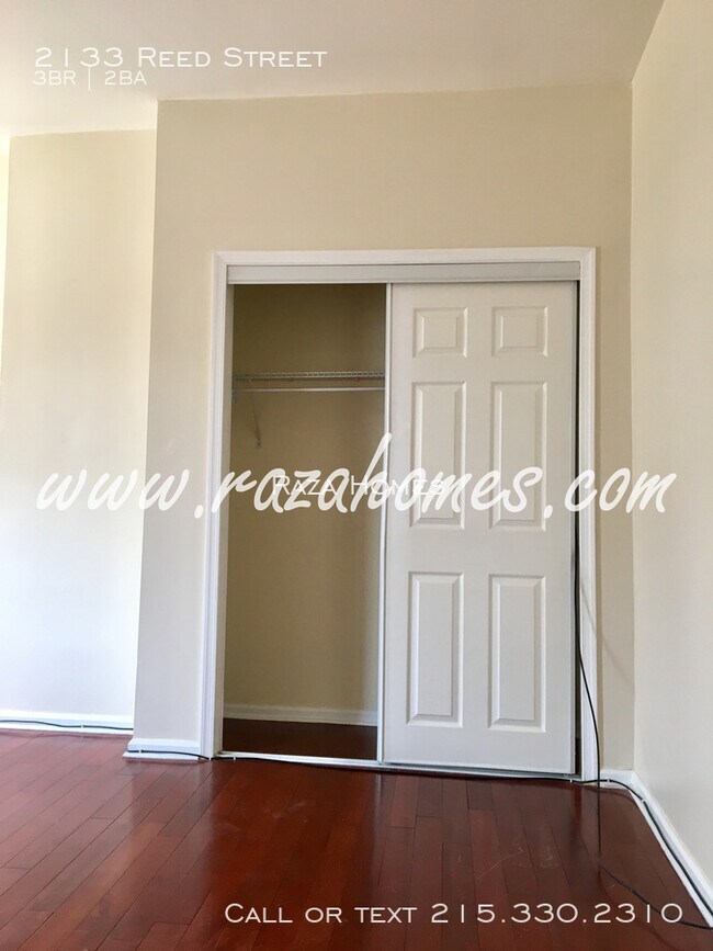 Building Photo - 2133 Reed St