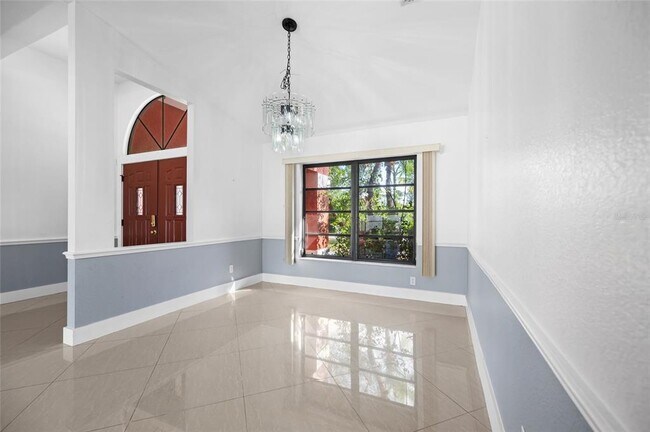 Building Photo - 13449 Hopewell Ave